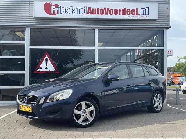 Volvo V60 (2011) — foto 1