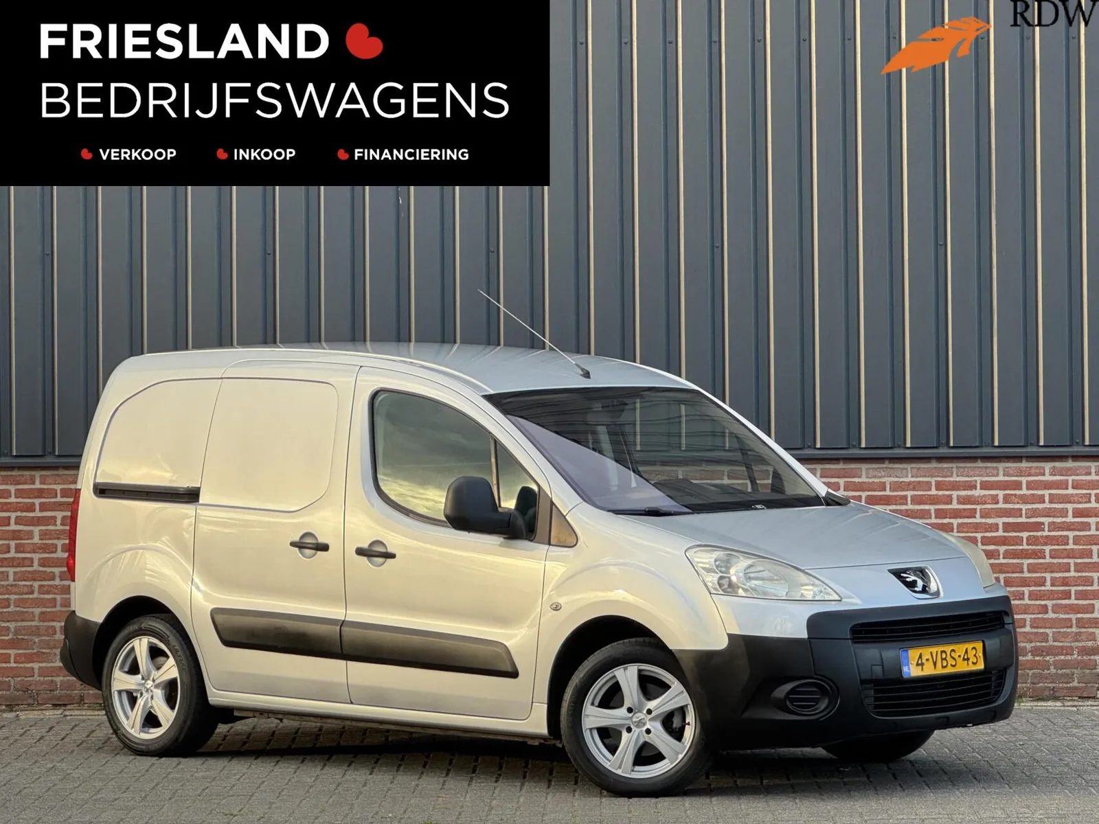 Peugeot Partner (2009) — foto 1
