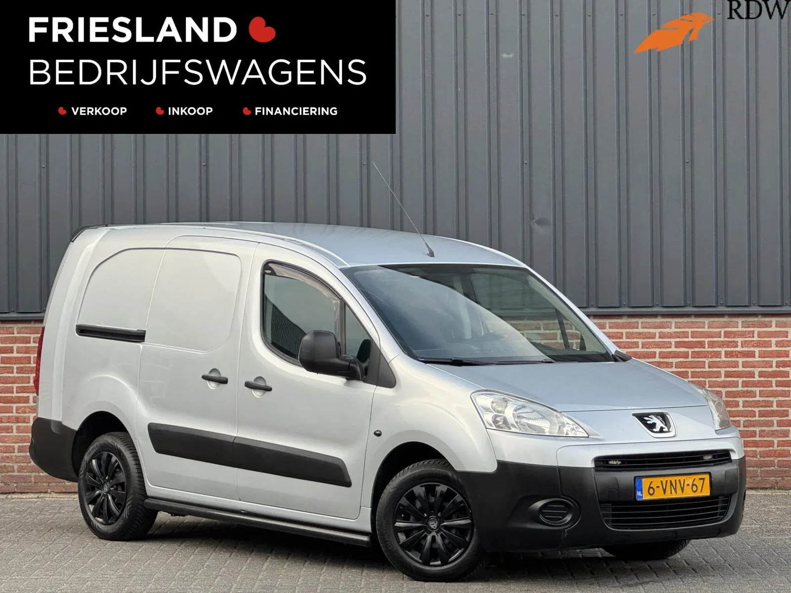 Peugeot Partner (2011) — foto 1