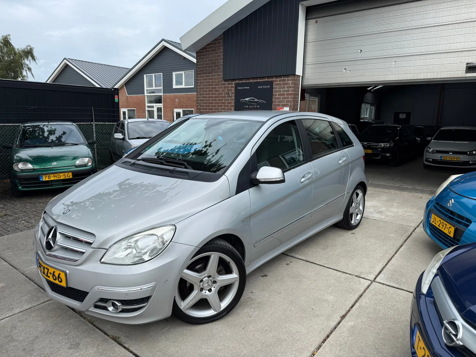 Mercedes-Benz B-Klasse (2010) — foto 1
