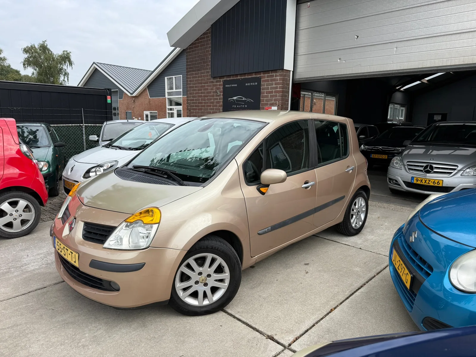 Renault Modus (2005) — foto 1