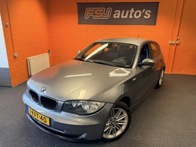 BMW 1-Serie (2009) — foto 1