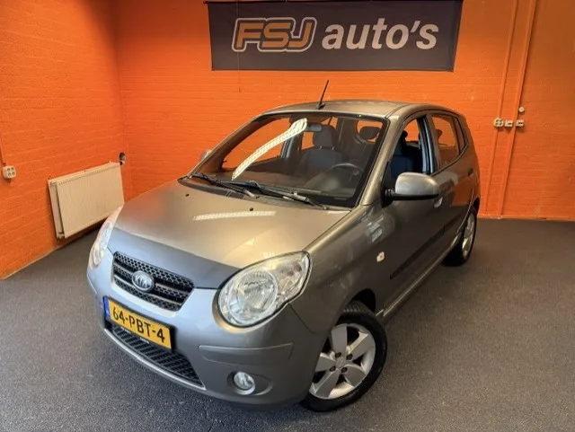 Kia Picanto (2011) — foto 1
