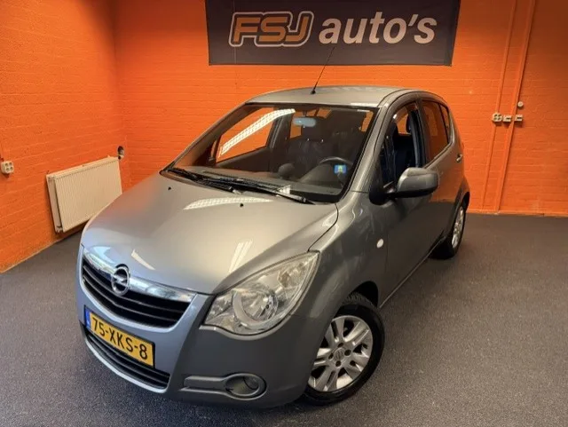 Opel Agila (2012) — foto 1