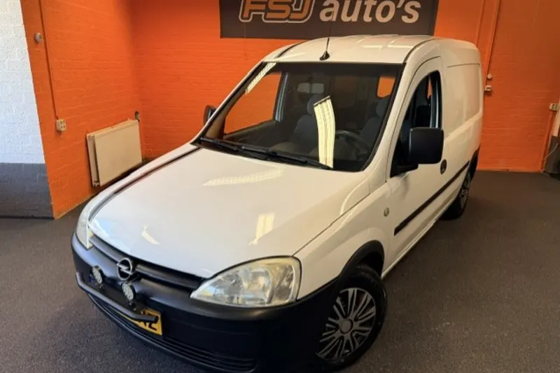 Opel Combo (2003)