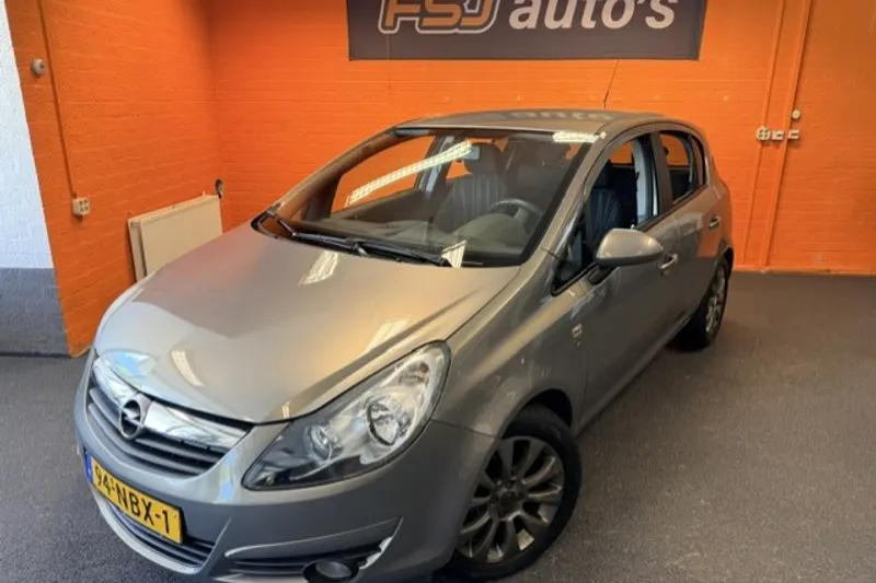 Opel Corsa (2010)