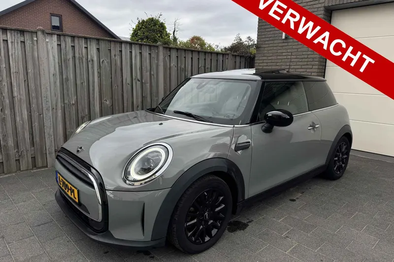 MINI Cooper (2021)