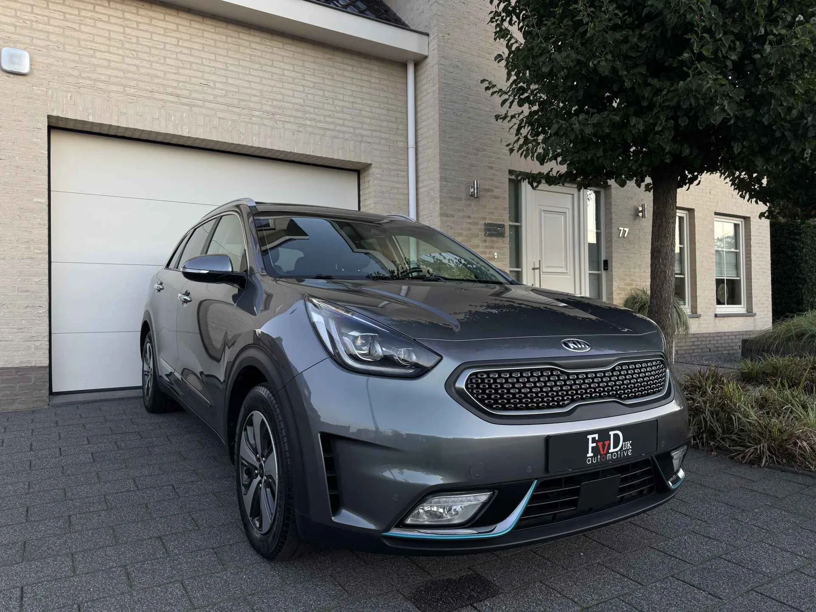 Kia Niro (2018) — foto 1