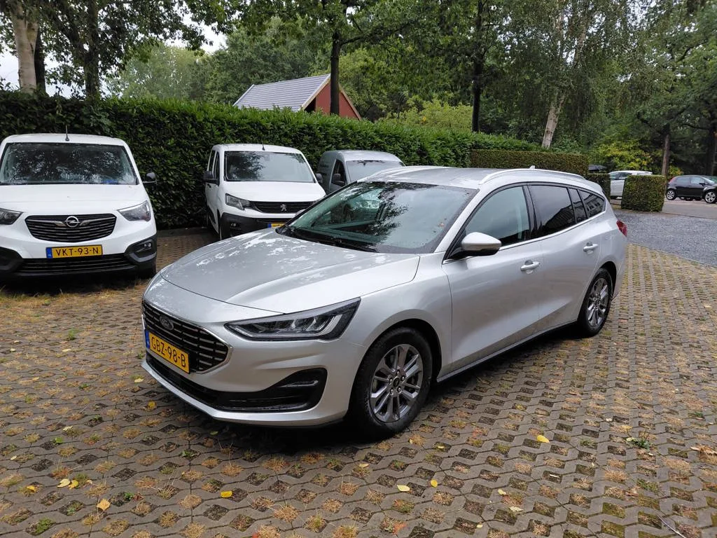 Ford Focus (2024) — foto 1