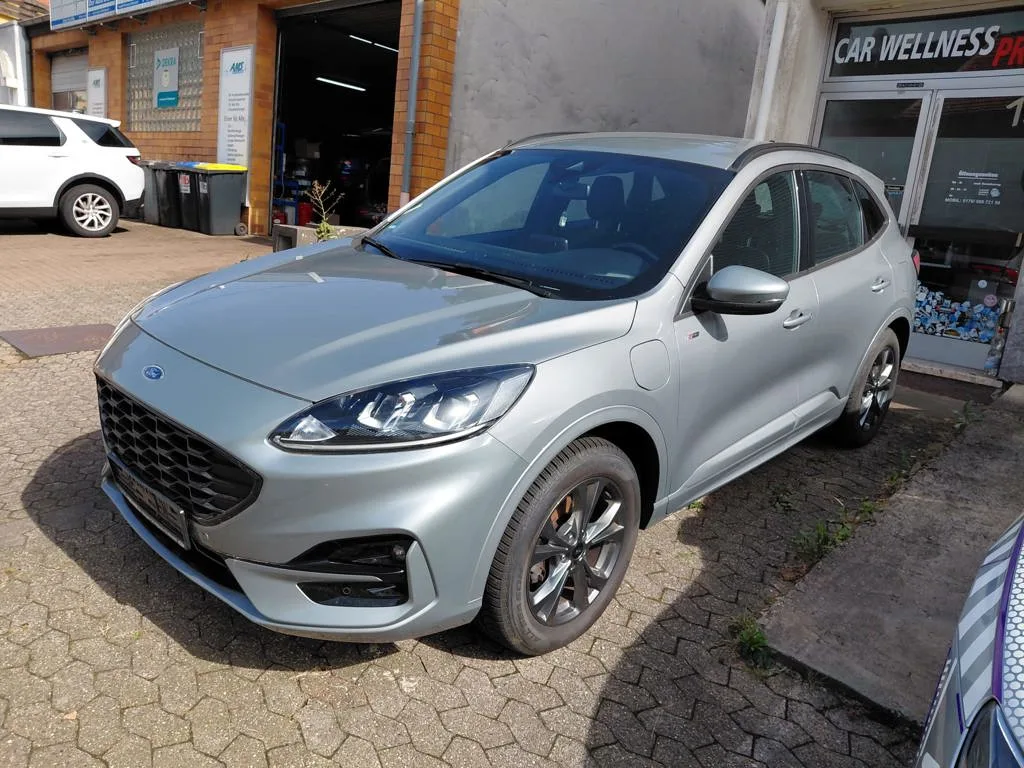 Ford Kuga (2022) — foto 1