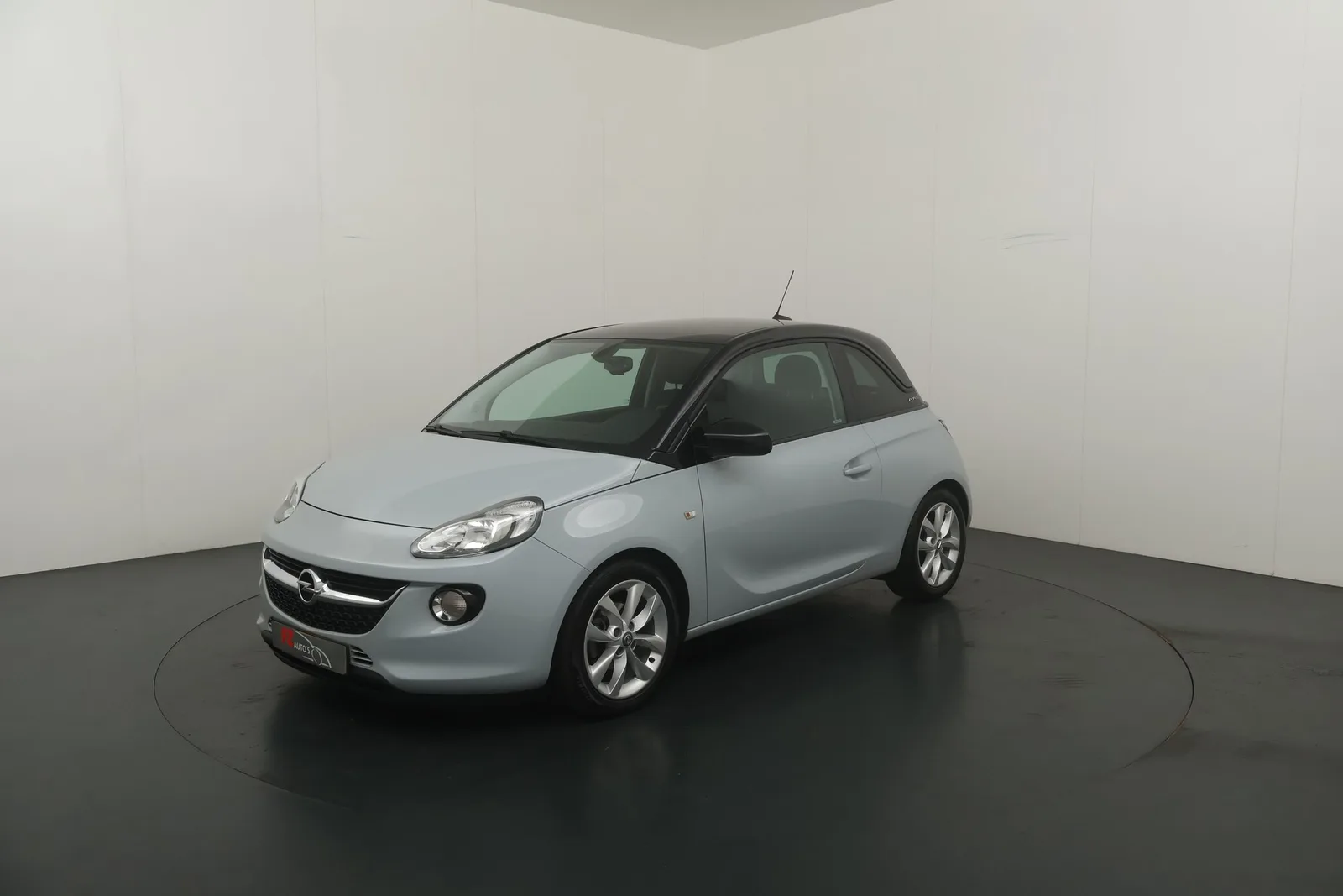 Opel Adam (2016) — foto 1
