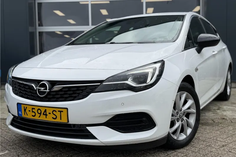 Opel Astra (2021)