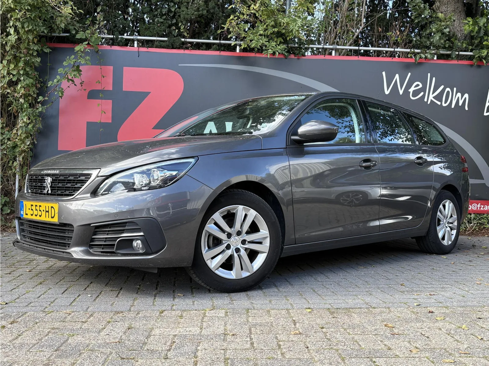 Peugeot 308 (2021) — foto 1