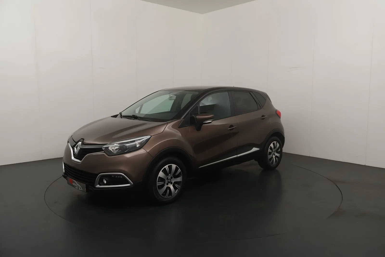 Renault Captur (2015) — foto 1