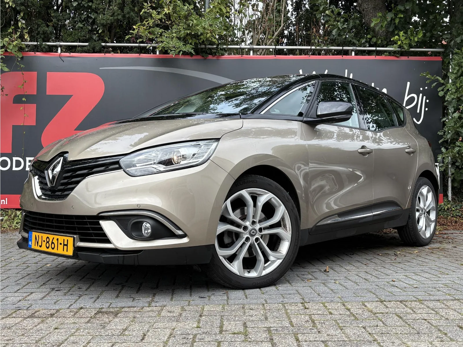 Renault Scénic (2017) — foto 1
