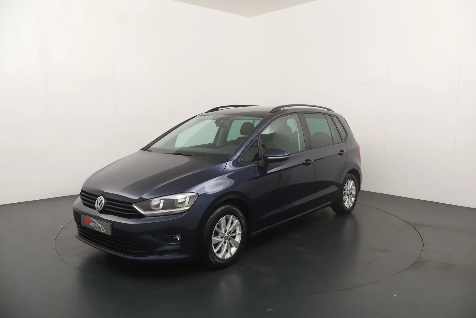 Volkswagen Golf Sportsvan (2014) — foto 1