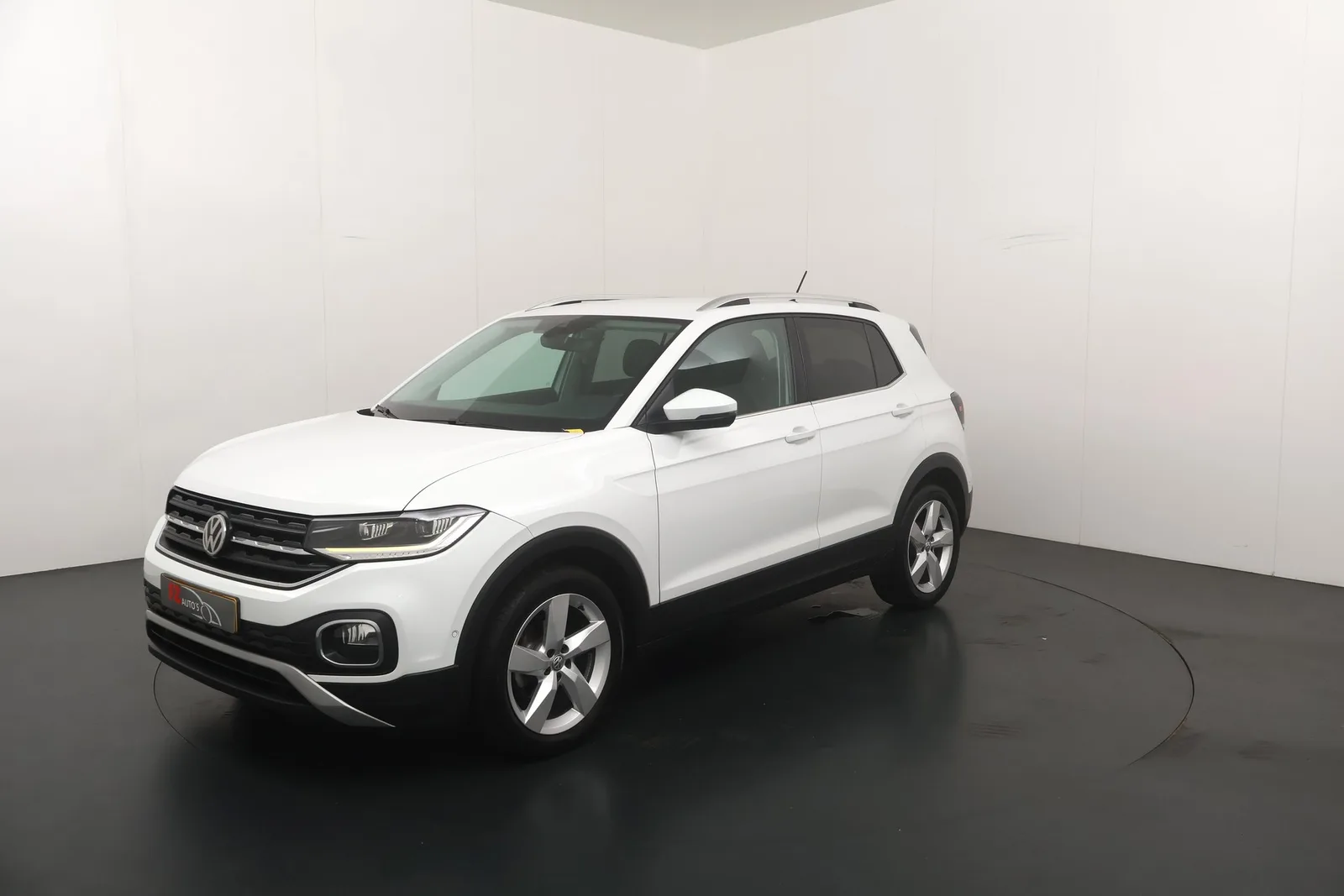 Volkswagen T-Cross (2019) — foto 1