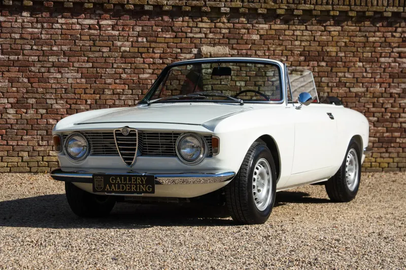 Alfa Romeo Giulia (1966)