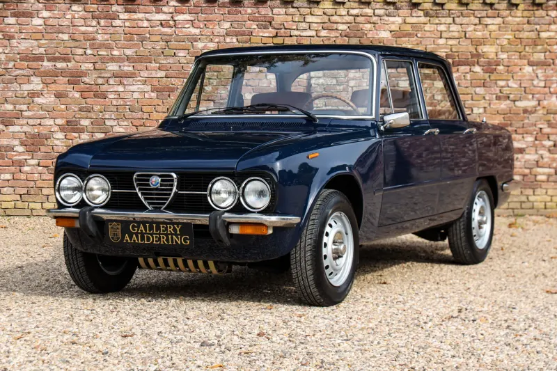 Alfa Romeo Giulia (1975)