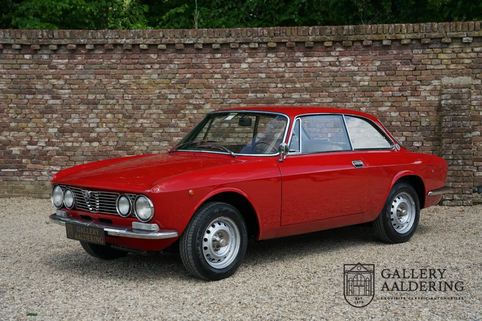 Alfa Romeo GT (1975) — foto 1