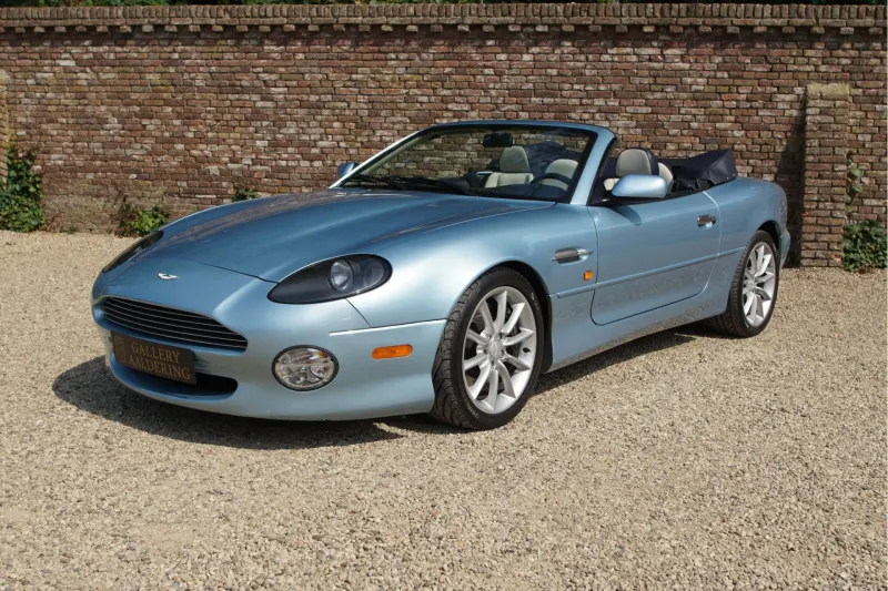 Aston Martin DB7 (2000)