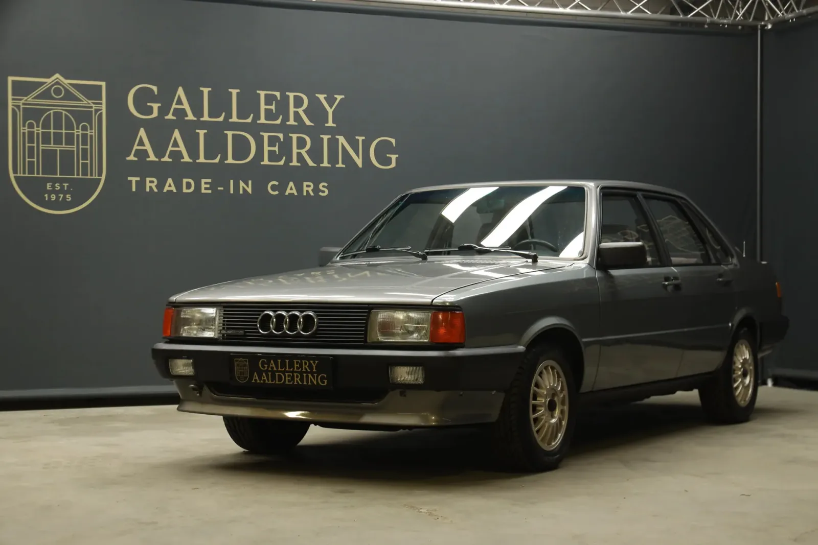 Audi 80 (1985) — foto 1