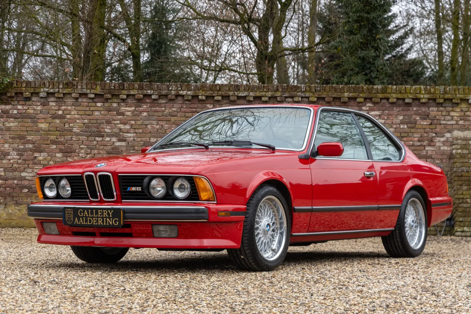 BMW M6 (1988) — foto 1
