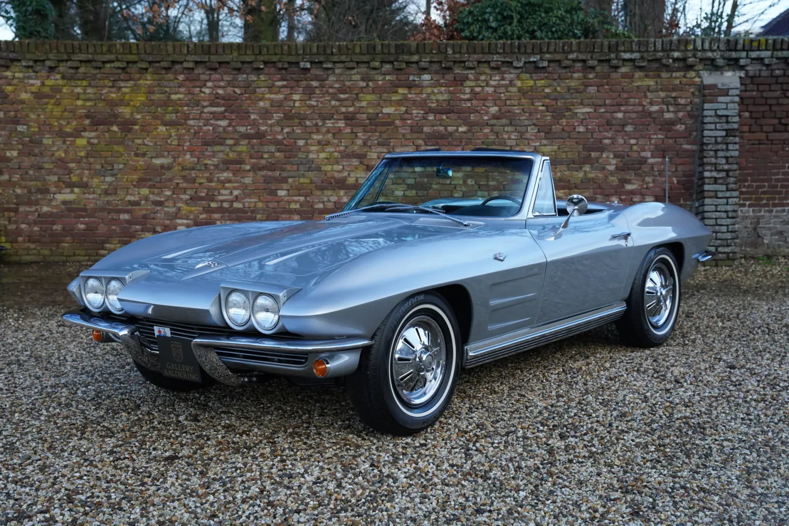 Chevrolet Corvette (1964) — foto 1