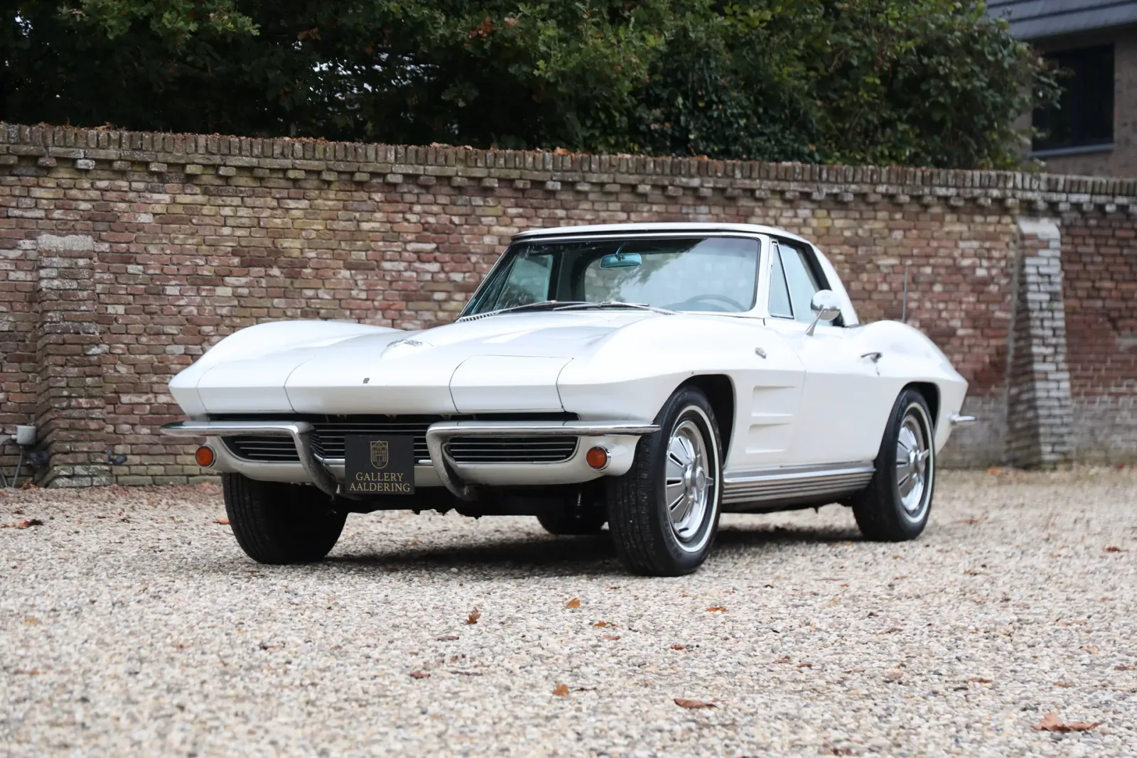 Chevrolet Corvette (1964) — foto 1