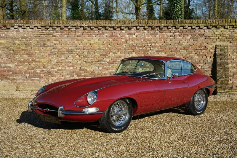 Jaguar E-Type (1968)