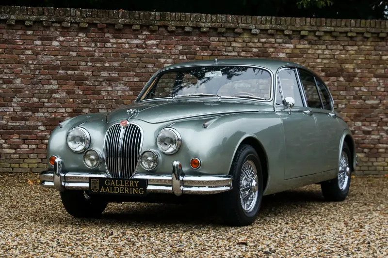 Jaguar MK II (1964)