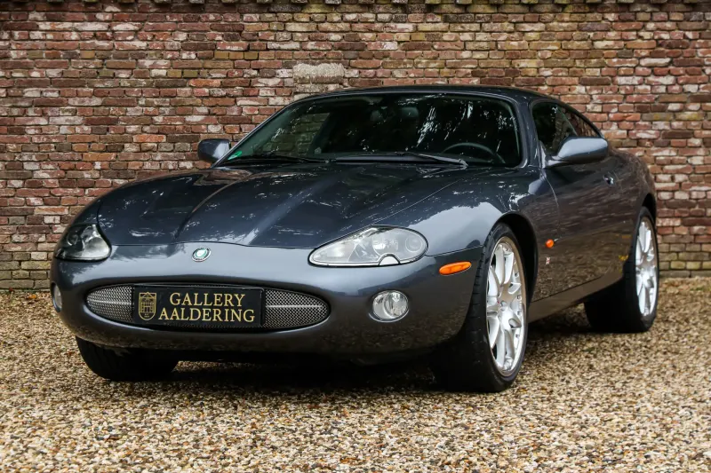 Jaguar XK8 (2002)