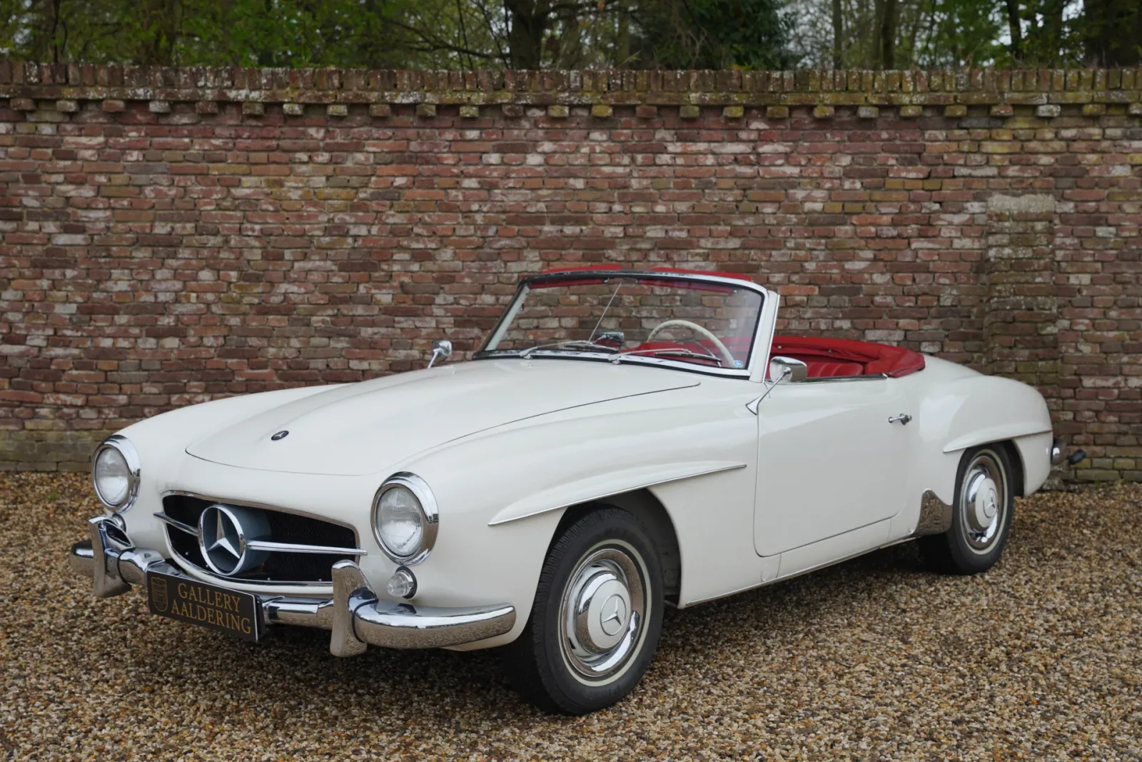 Mercedes-Benz SL-Klasse (1960) — foto 1