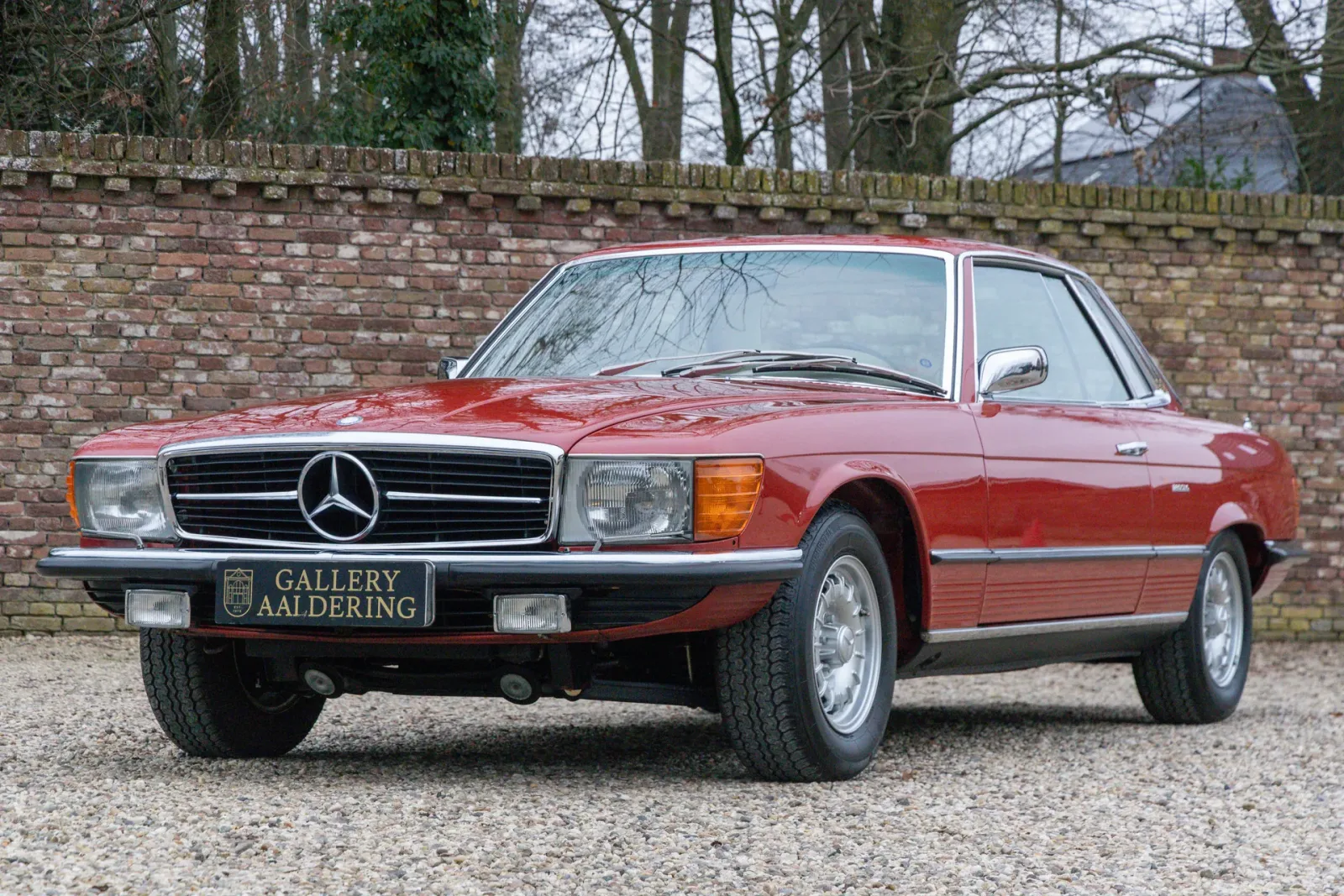 Mercedes-Benz SLC-Klasse (1975) — foto 1