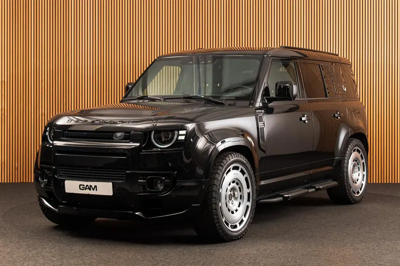 Land Rover Defender (2026)
