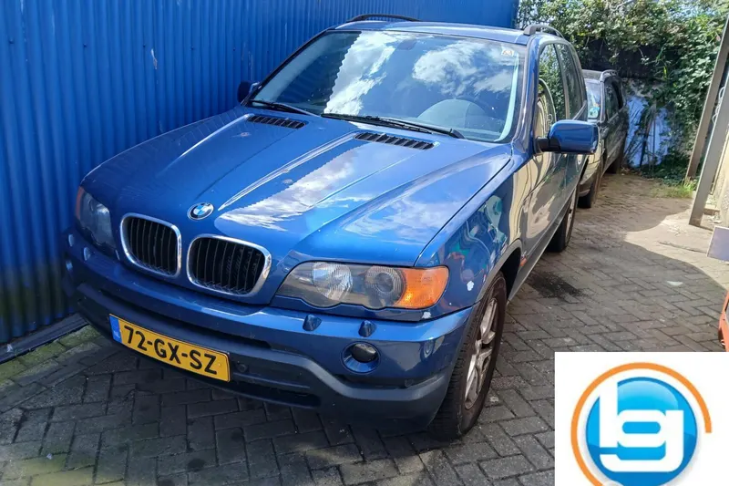 BMW X5 (2001)