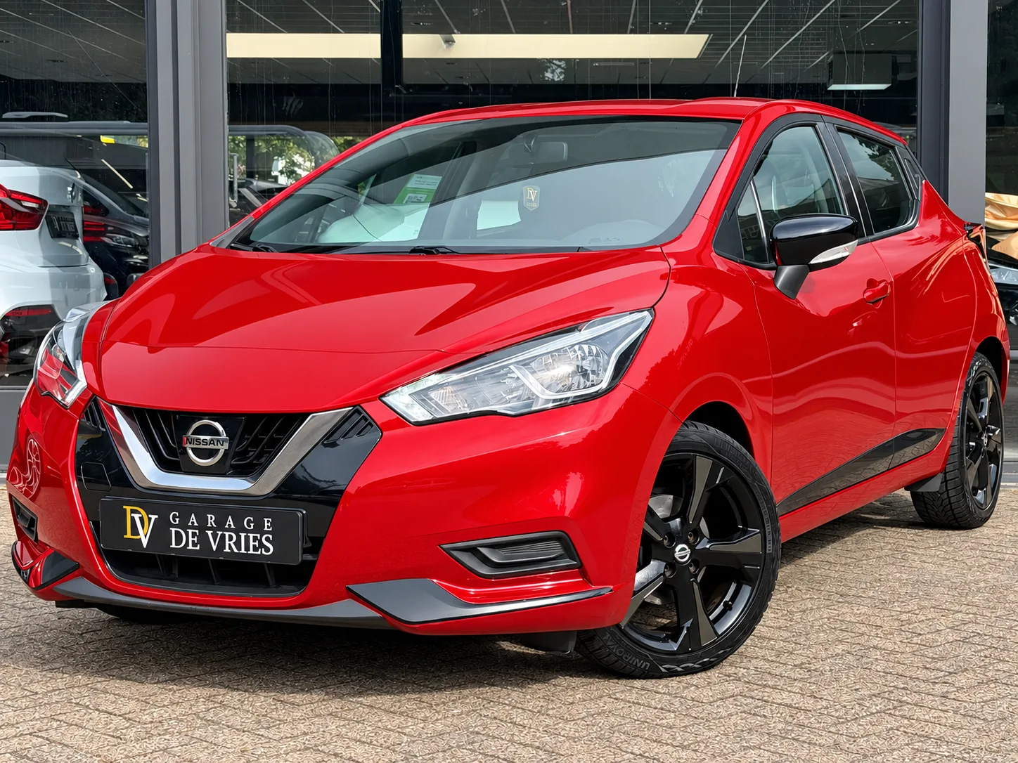 Nissan Micra (2017) — foto 1