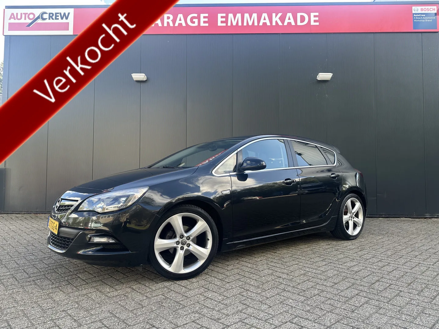 Opel Astra (2012) — foto 1