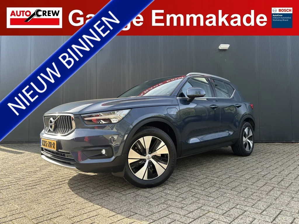 Volvo XC40 (2021) — foto 1