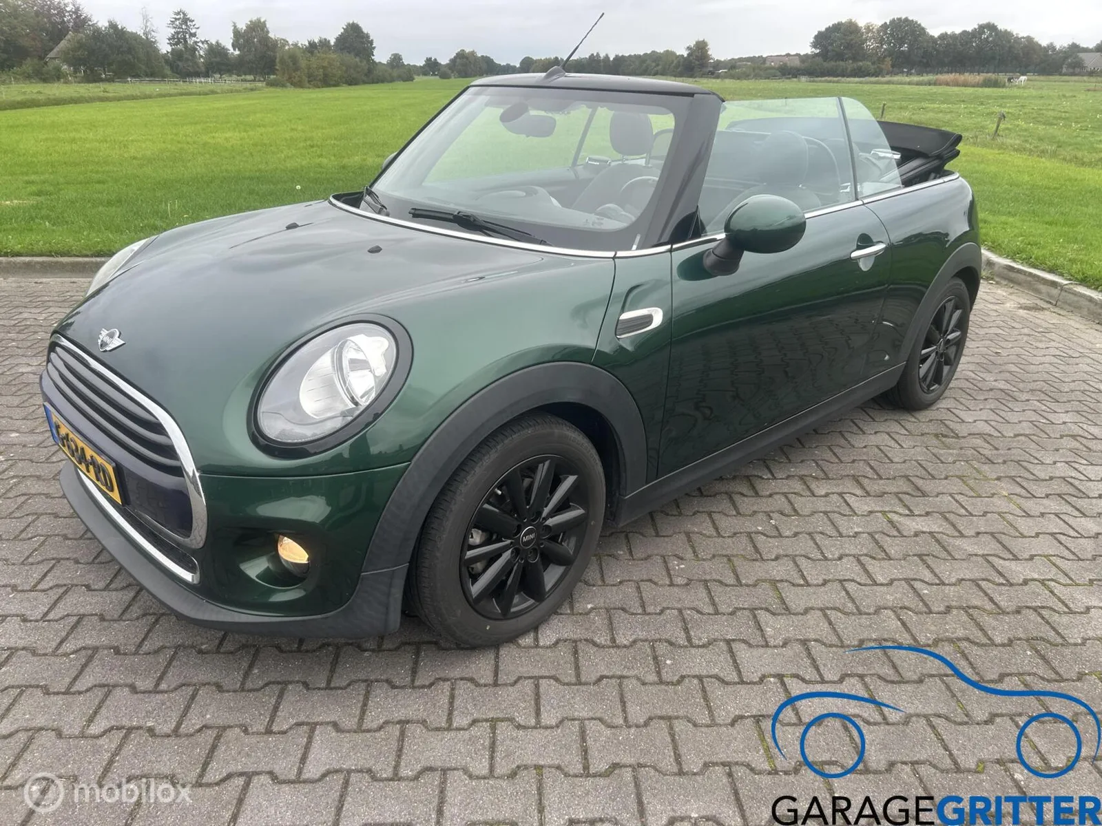 MINI Cabrio (2016) — foto 1