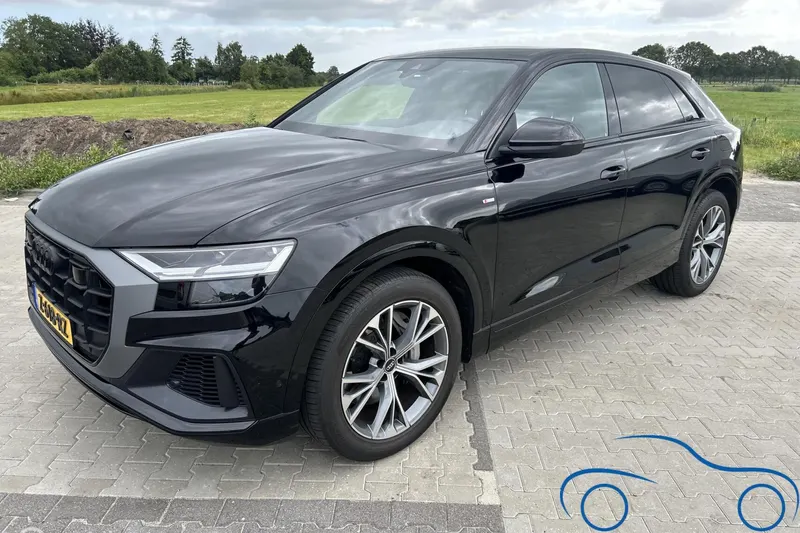 Audi Q8 (2021)