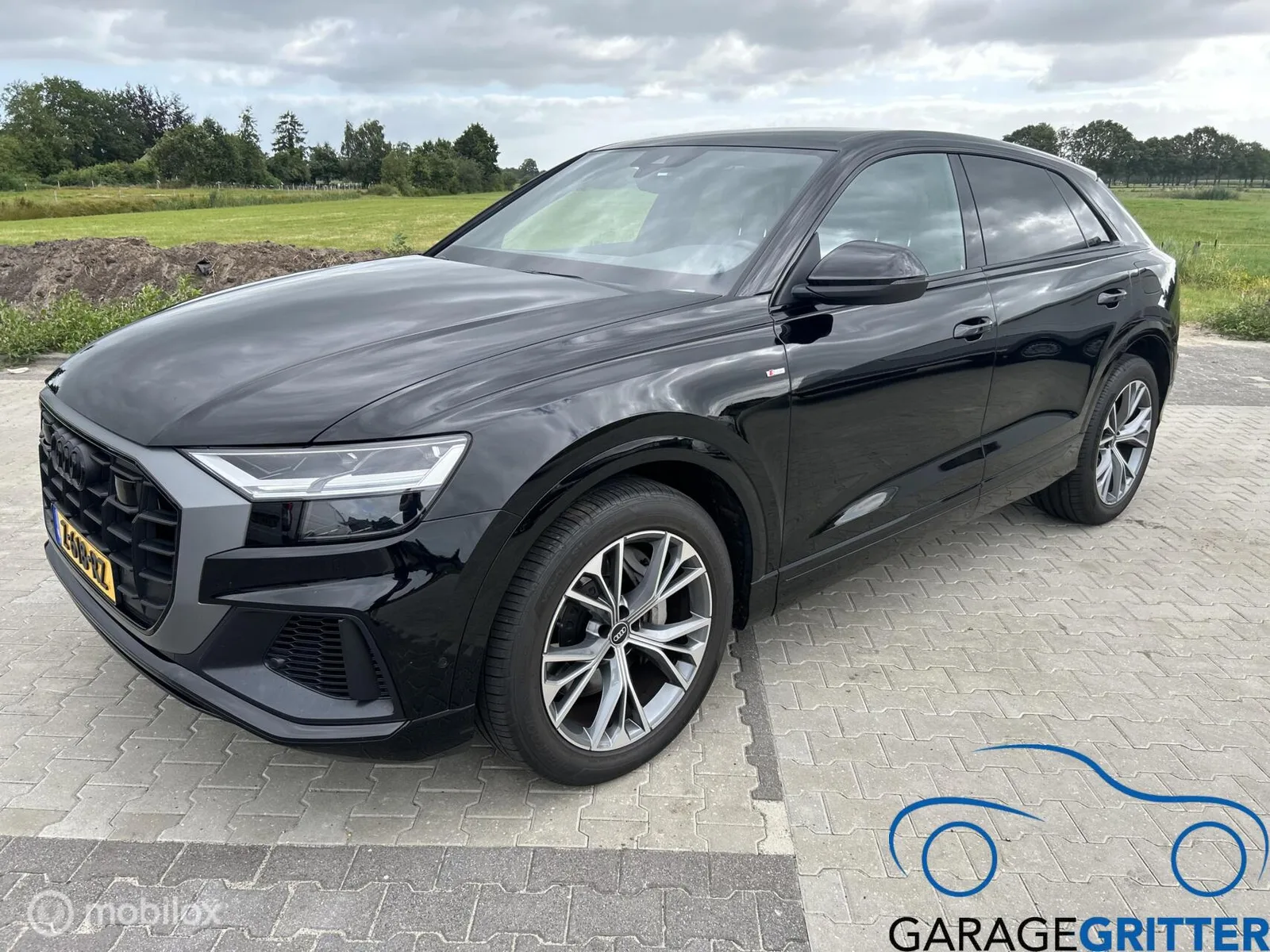 Audi Q8 (2021) — foto 1