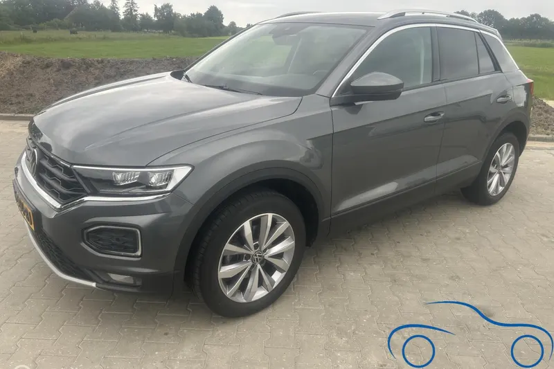 Volkswagen T-Roc (2021)