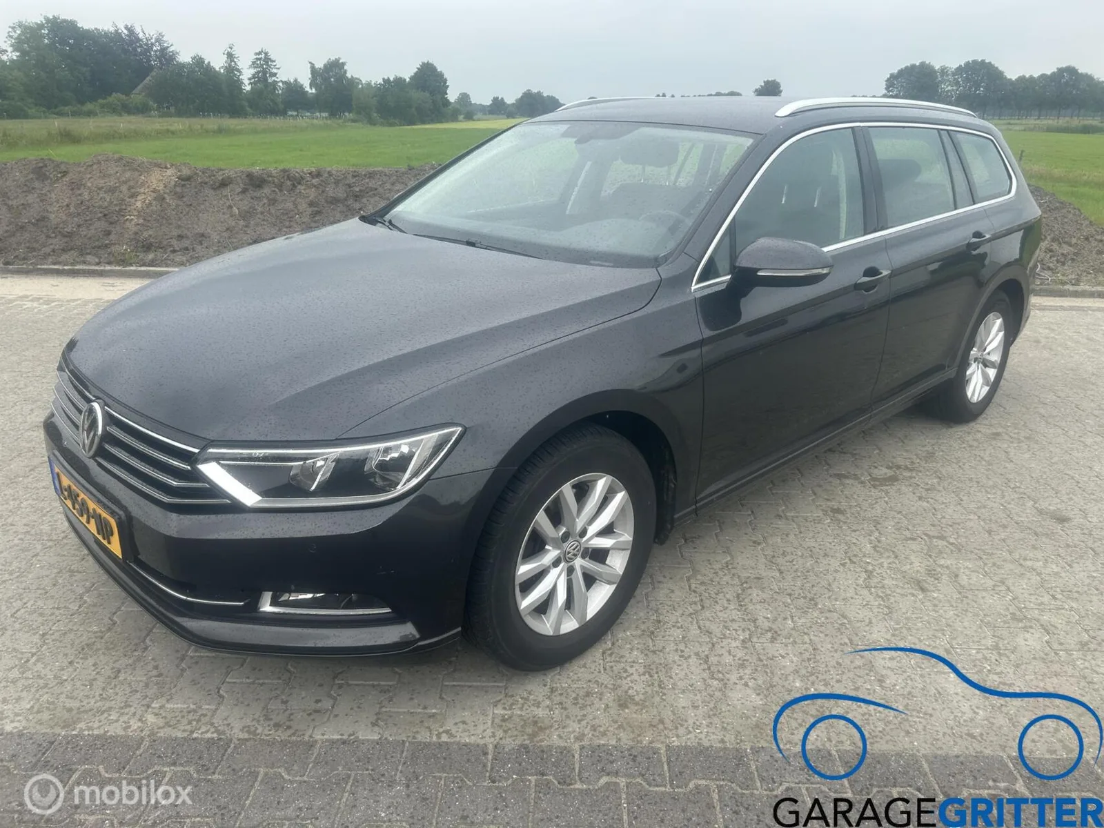 Volkswagen Passat (2017) — foto 1