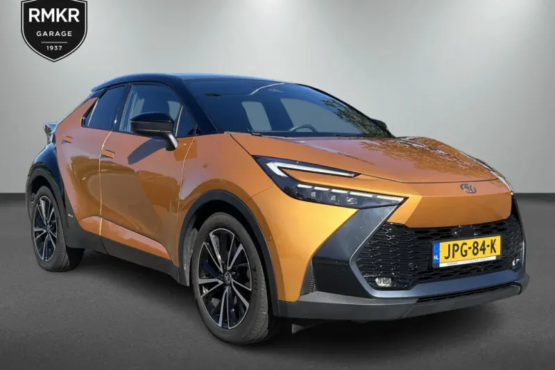 Toyota C-HR (2024)