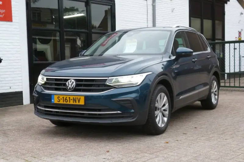 Volkswagen Tiguan (2023)
