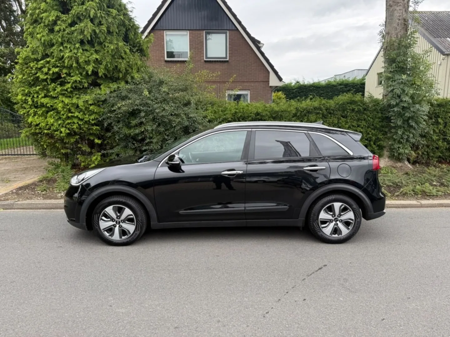 Kia Niro (2019) — foto 1
