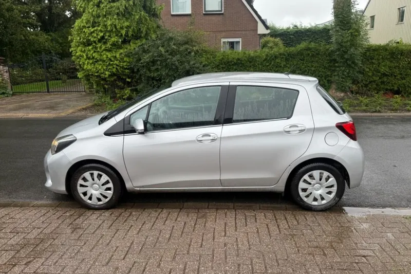 Toyota Yaris (2016)
