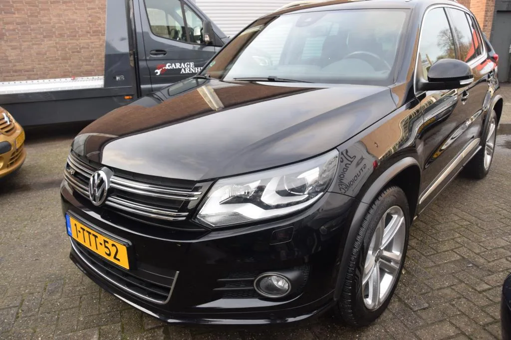 Volkswagen Tiguan (2014) — foto 1