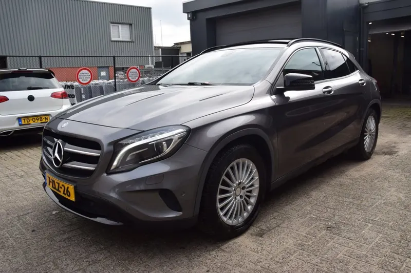 Mercedes-Benz GLA-Klasse (2015)